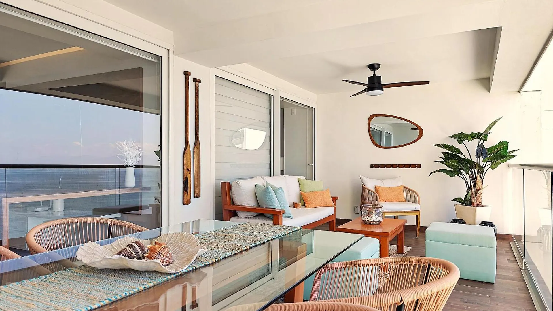Casa vacanze Beachfront Luxury Condo, Great Location Puerto Vallarta Messico